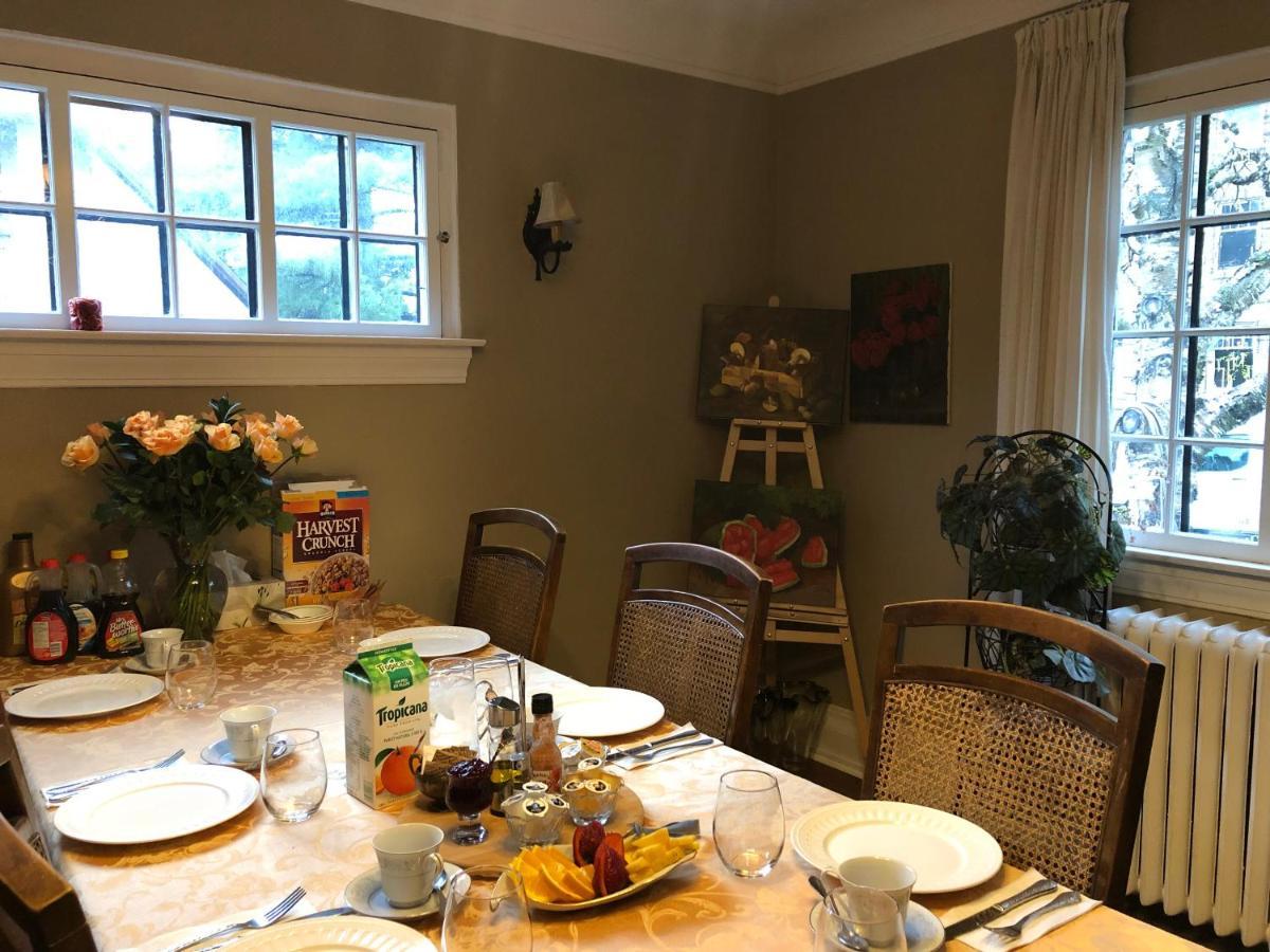 Ambassador B&B Оттава Екстер'єр фото